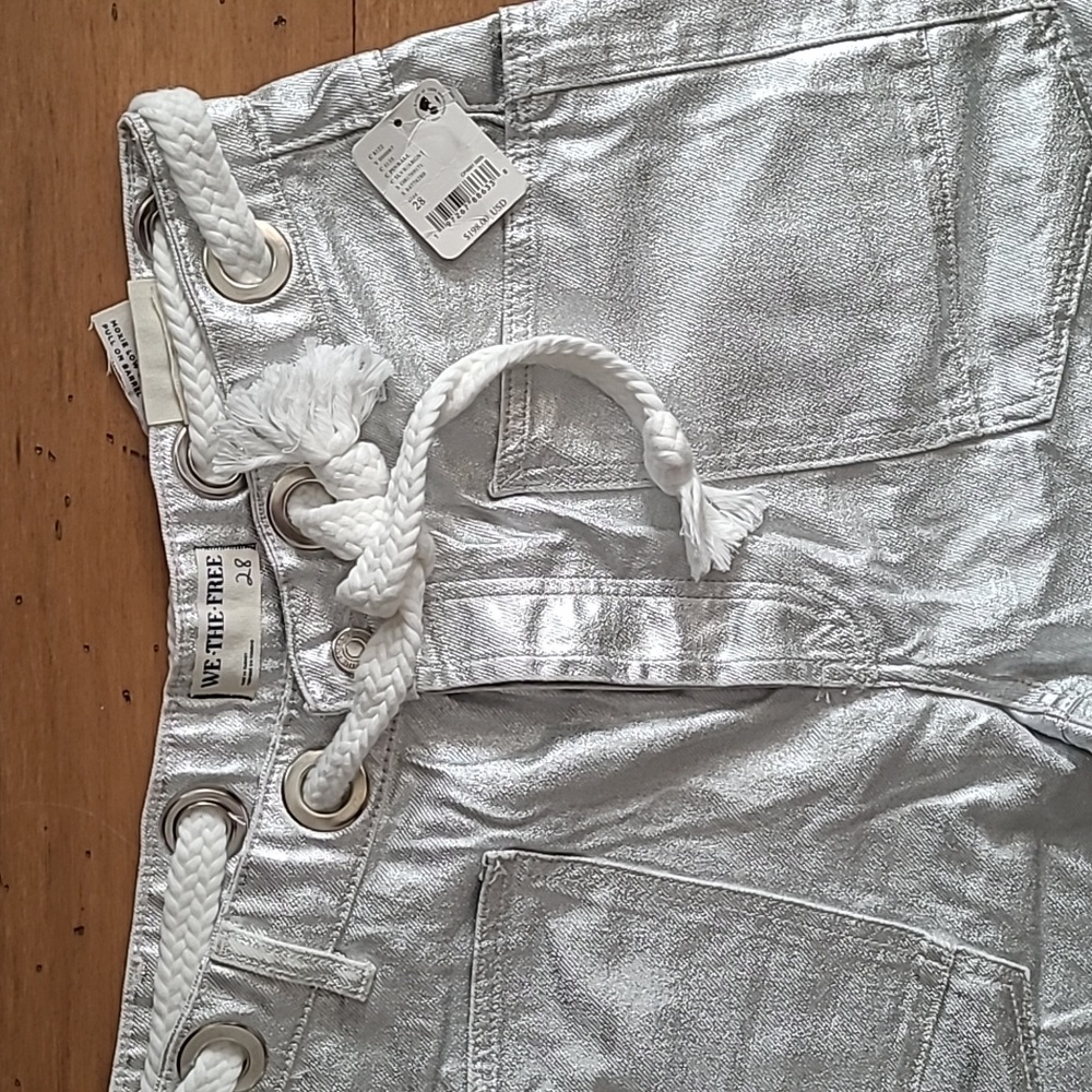 NWT Free People Moxie Metallic Low-Slung Barrel Jeans - Picture 4 of 6
